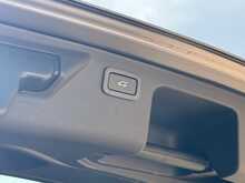 Land Rover Discovery Sport TD4 HSE 