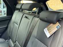Land Rover Discovery Sport TD4 HSE 