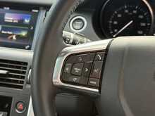 Land Rover Discovery Sport TD4 HSE 