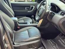 Land Rover Discovery Sport TD4 HSE 