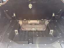 Land Rover Defender 110 D300 MHEV X-Dynamic HSE 