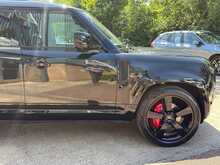 Land Rover Defender 110 D300 MHEV X-Dynamic HSE 