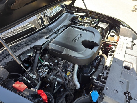 3.0 D300 MHEV X-Dynamic HSE Hard Top SUV 5dr Diesel Auto 4WD MWB Euro 6 (s/s) (300 ps)