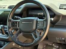Land Rover Defender 110 D300 MHEV X-Dynamic HSE 