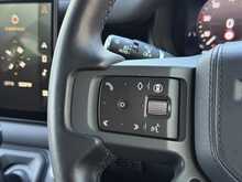Land Rover Defender 110 D300 MHEV X-Dynamic HSE 
