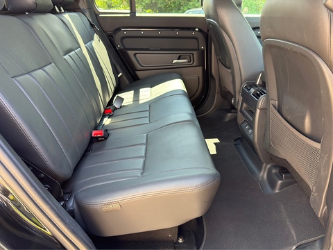 3.0 D300 MHEV X-Dynamic HSE Hard Top SUV 5dr Diesel Auto 4WD MWB Euro 6 (s/s) (300 ps)