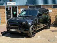 Land Rover Defender 110 D300 MHEV X-Dynamic HSE 