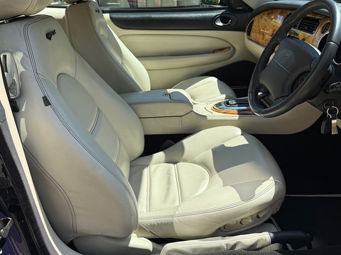 4.2 S Coupe 2dr Petrol Automatic (284 g/km, 300 bhp)