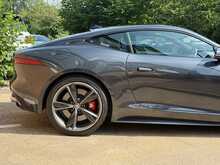 Jaguar F-Type V8 R-Dynamic 