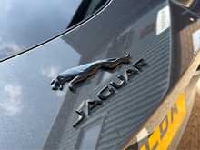 Jaguar F-Type V8 R-Dynamic 