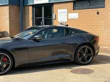 Jaguar F-Type V8 R-Dynamic 