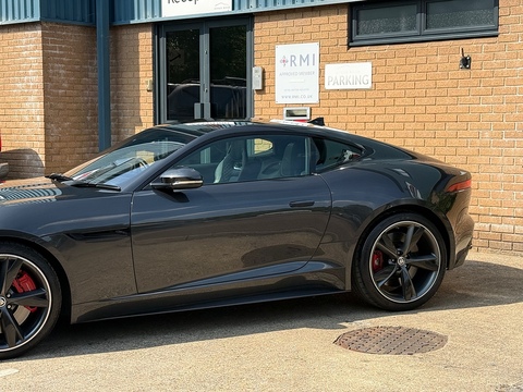 5.0 V8 R-Dynamic Coupe 2dr Petrol Auto AWD Euro 6 (s/s) (450 ps)