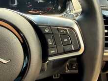 Jaguar F-Type V8 R-Dynamic 