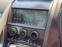 Jaguar F-Type V8 R-Dynamic 