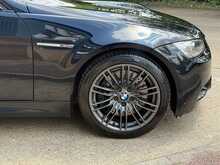 BMW M3 iV8 