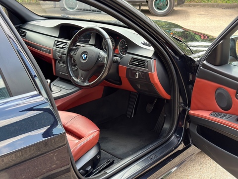 4.0 iV8 Saloon 4dr Petrol DCT Euro 4 (420 ps)