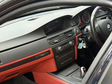 4.0 iV8 Saloon 4dr Petrol DCT Euro 4 (420 ps)