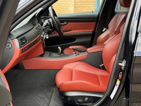 4.0 iV8 Saloon 4dr Petrol DCT Euro 4 (420 ps)