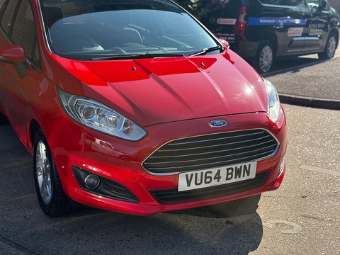 1.0T EcoBoost Zetec Hatchback 5dr Petrol Manual Euro 5 (s/s) (100 ps)