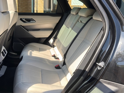 2.0 D200 MHEV R-Dynamic HSE SUV 5dr Diesel Auto 4WD Euro 6 (s/s) (204 ps)