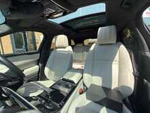 Land Rover Range Rover Velar D200 MHEV R-Dynamic HSE 