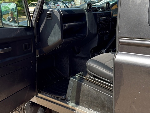 2.2 TDCi XS Station Wagon Double Cab 3dr Diesel Manual 4WD SWB Euro 5 (122 ps)