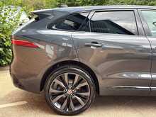 Jaguar F-PACE D200 MHEV R-Dynamic HSE 