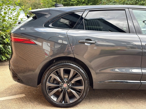 2.0 D200 MHEV R-Dynamic HSE SUV 5dr Diesel Auto AWD Euro 6 (s/s) (204 ps)