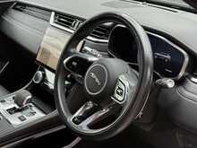 Jaguar F-PACE D200 MHEV R-Dynamic HSE 
