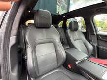Jaguar F-PACE D200 MHEV R-Dynamic HSE 