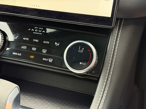 2.0 D200 MHEV R-Dynamic HSE SUV 5dr Diesel Auto AWD Euro 6 (s/s) (204 ps)