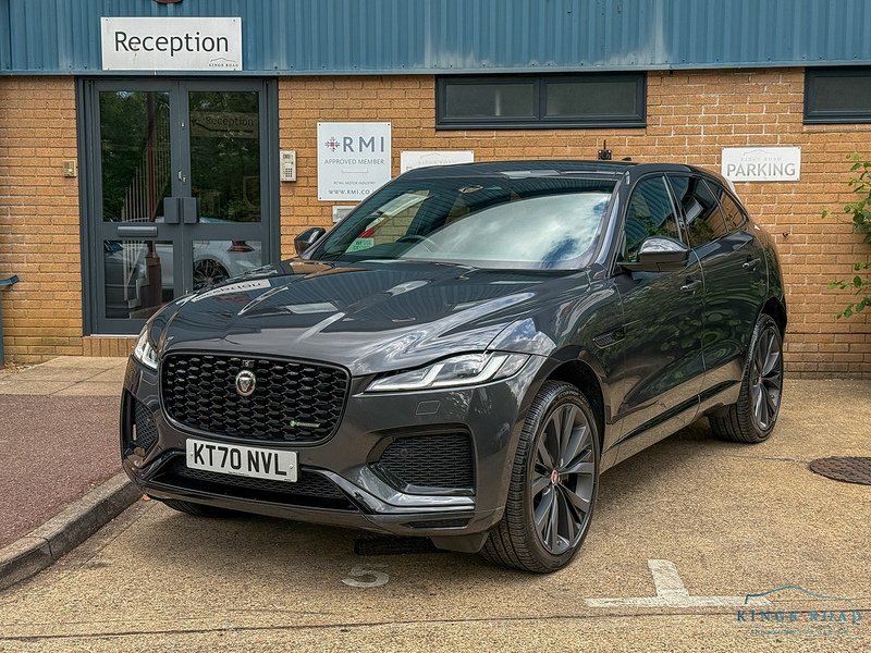 Jaguar F-Pace