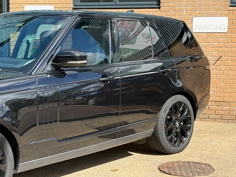 P400 MHEV Vogue SUV 3.0 Automatic Petrol