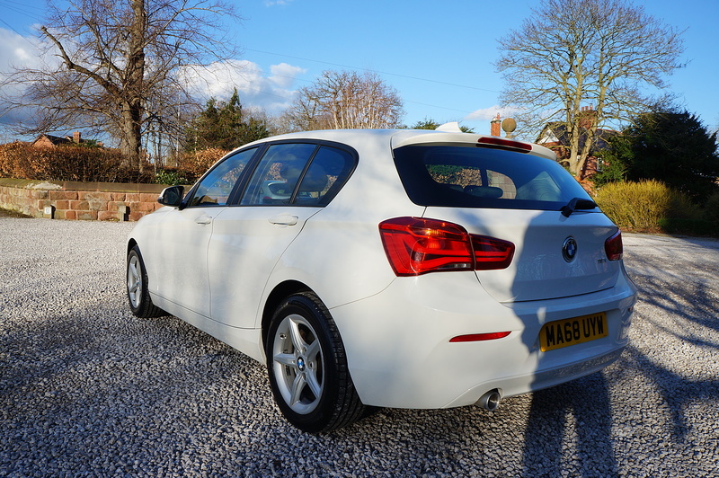 BMW 1.5 118i GPF SE Hatchback 5dr Petrol Auto Euro 6 (s/s) (136 ps)