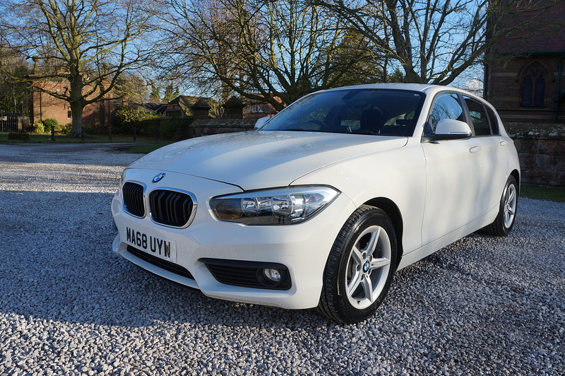 BMW 1.5 118i GPF SE Hatchback 5dr Petrol Auto Euro 6 (s/s) (136 ps)