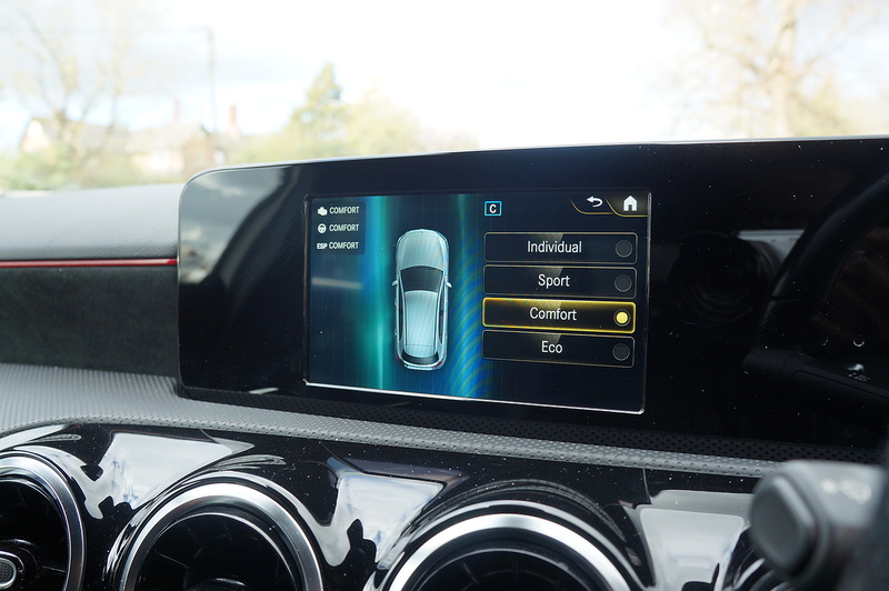 Mercedes-Benz 1.3 A200 AMG Line Hatchback 5dr Petrol 7G-DCT Euro 6 (s/s) (163 ps)