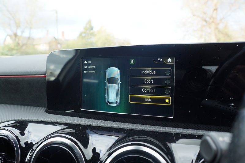 Mercedes-Benz 1.3 A200 AMG Line Hatchback 5dr Petrol 7G-DCT Euro 6 (s/s) (163 ps)