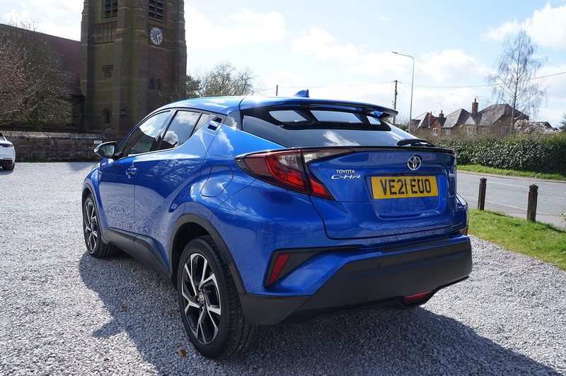 Toyota 1.8 VVT-h GPF Design SUV 5dr Petrol Hybrid CVT Euro 6 (s/s) (122 ps)