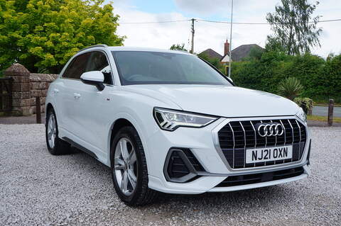 Audi Q3, 1.5 TFSI CoD 35 S line SUV 5dr Petrol Manual Euro 6 (s/s) (150 ps)
