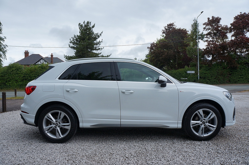 Audi 1.5 TFSI CoD 35 S line SUV 5dr Petrol Manual Euro 6 (s/s) (150 ps)