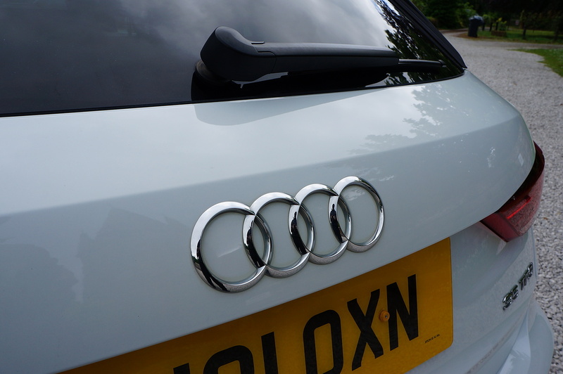 Audi 1.5 TFSI CoD 35 S line SUV 5dr Petrol Manual Euro 6 (s/s) (150 ps)