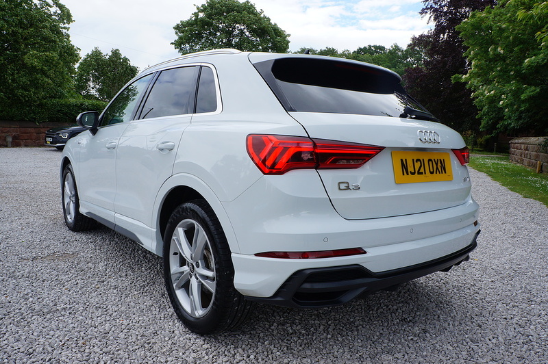 Audi 1.5 TFSI CoD 35 S line SUV 5dr Petrol Manual Euro 6 (s/s) (150 ps)