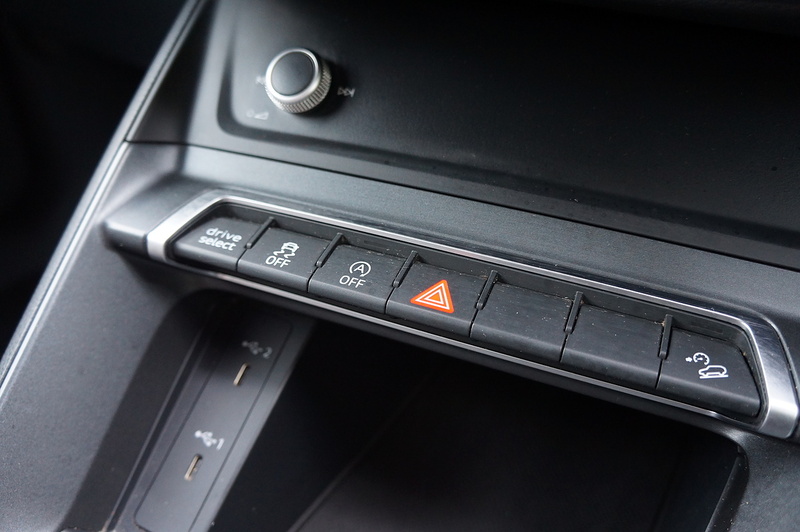 Audi 1.5 TFSI CoD 35 S line SUV 5dr Petrol Manual Euro 6 (s/s) (150 ps)