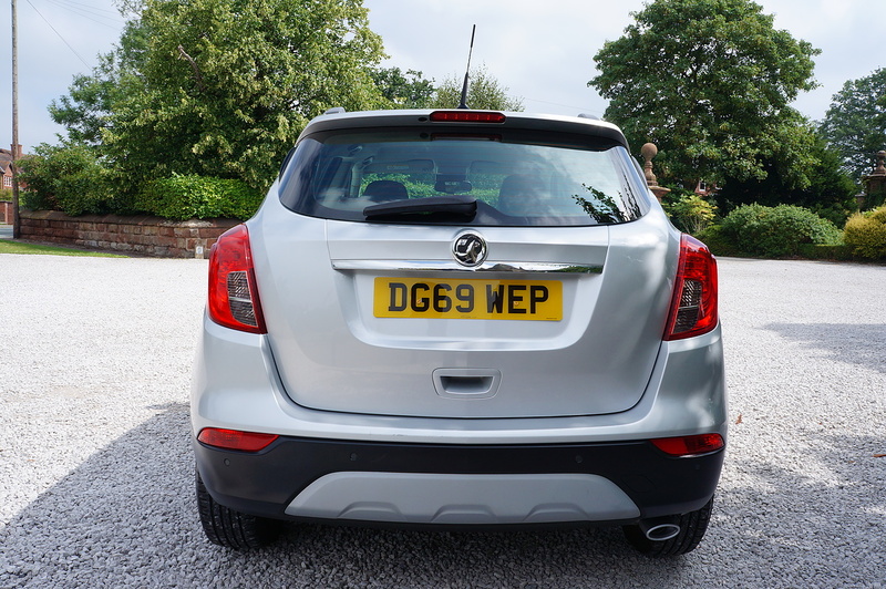 Vauxhall 1.4i Turbo Elite Nav SUV 5dr Petrol Auto Euro 6 (140 ps)