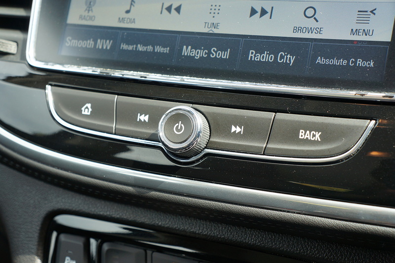 Vauxhall 1.4i Turbo Elite Nav SUV 5dr Petrol Auto Euro 6 (140 ps)