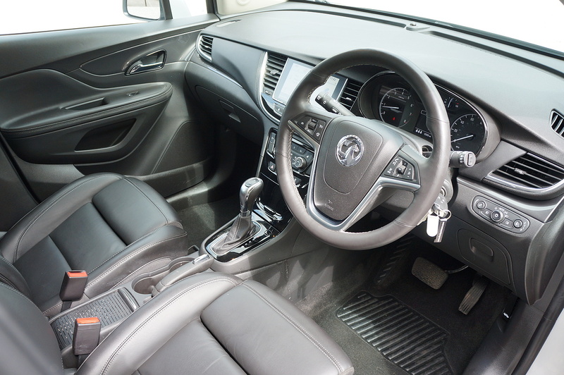 Vauxhall 1.4i Turbo Elite Nav SUV 5dr Petrol Auto Euro 6 (140 ps)