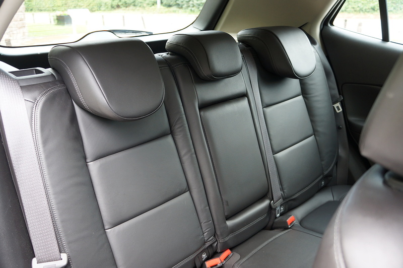 Vauxhall 1.4i Turbo Elite Nav SUV 5dr Petrol Auto Euro 6 (140 ps)