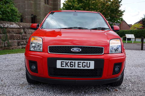 Ford Fusion, 1.6 Titanium Hatchback 5dr Petrol Manual (157 g/km, 99 bhp)