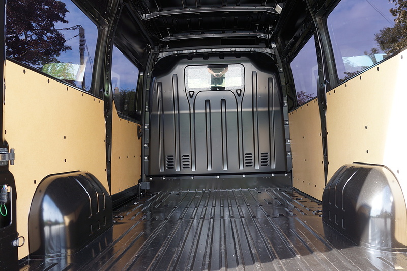 Renault dCi ENERGY 35 Start 2.3 3dr Glazed Van Automatic Diesel