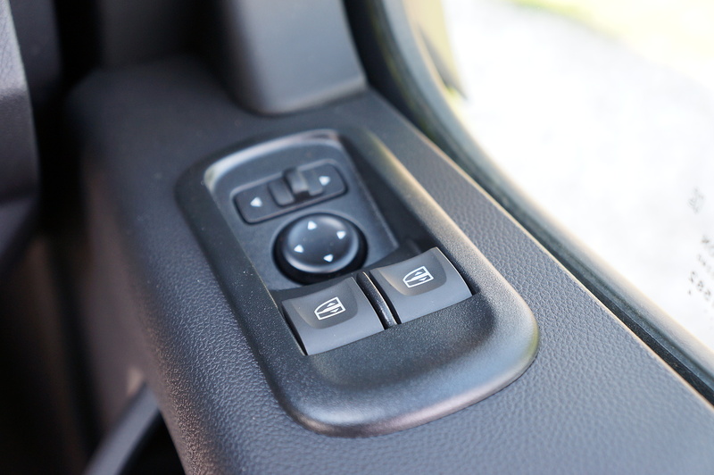 Renault dCi ENERGY 35 Start 2.3 3dr Glazed Van Automatic Diesel